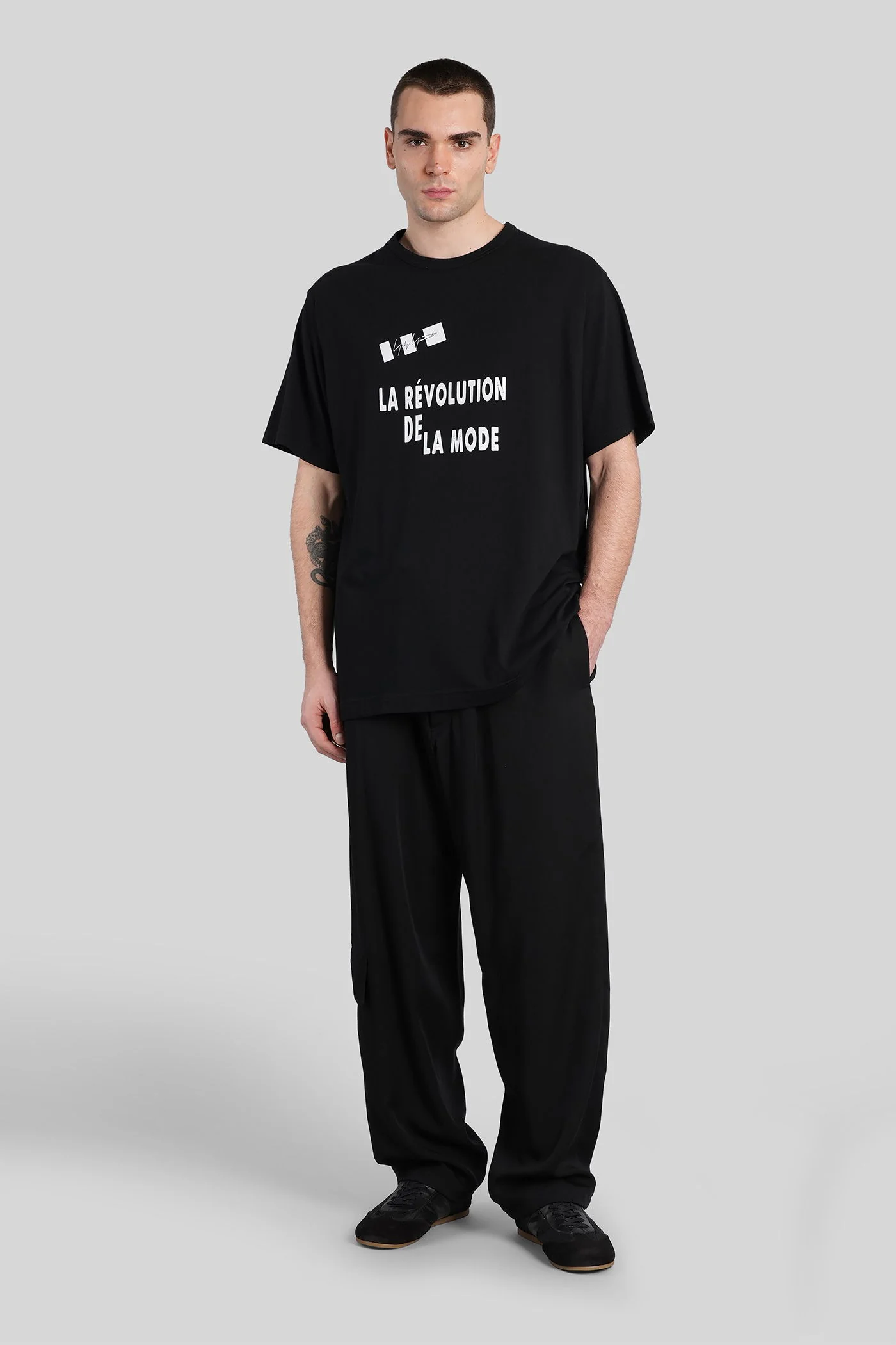 T-Shirt in black cotton - Image 2