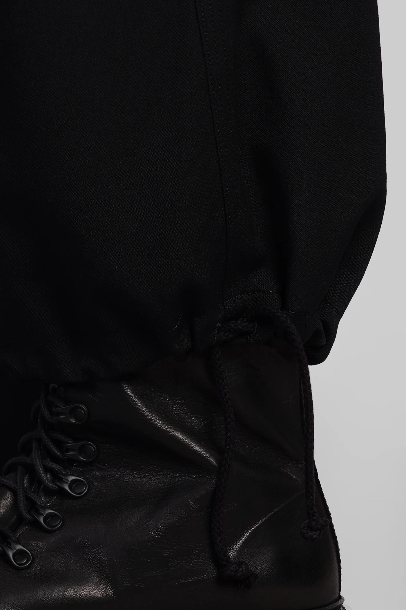 Pants in black wool - Image 5
