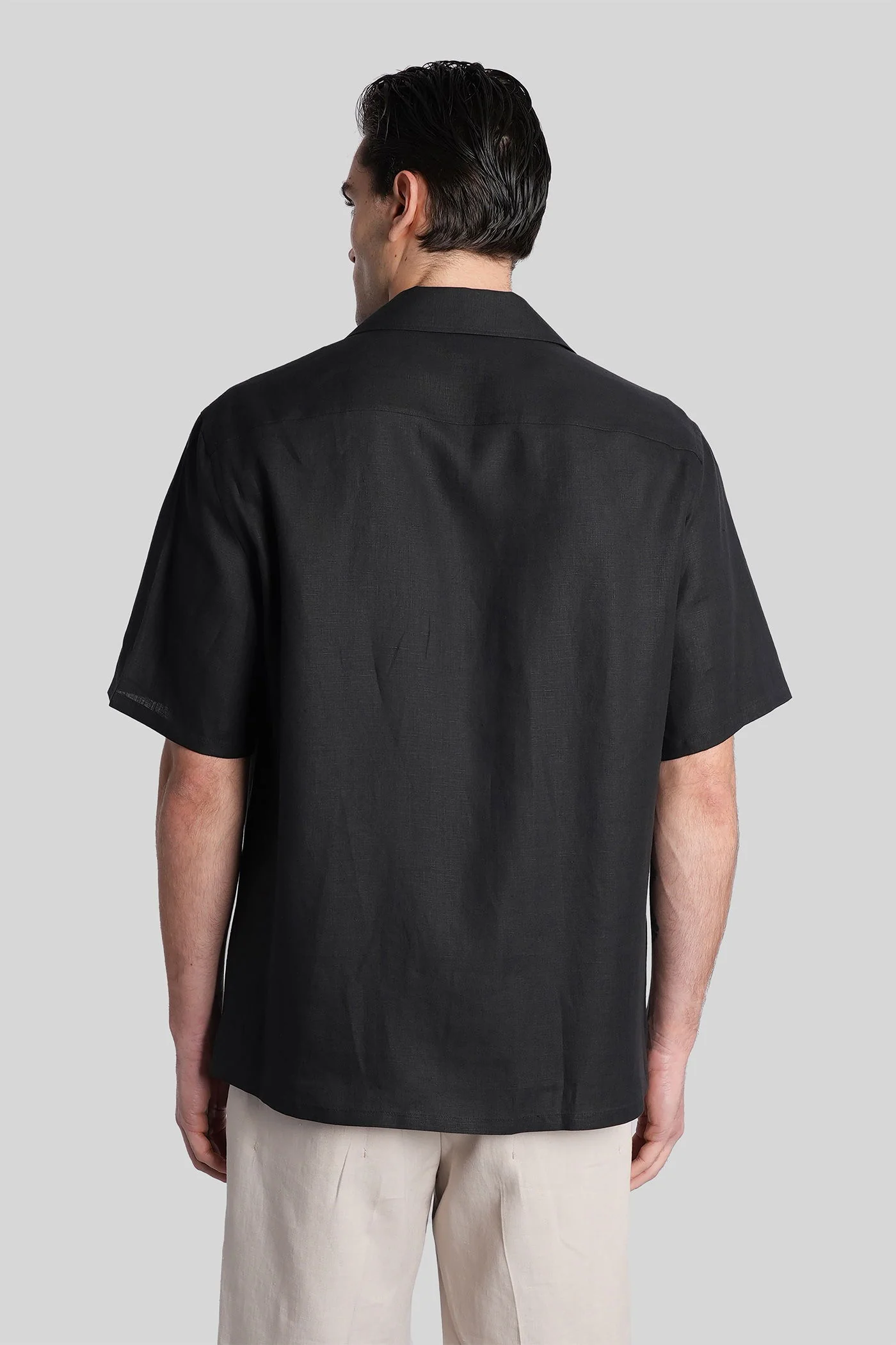 Shirt in black linen - Image 3