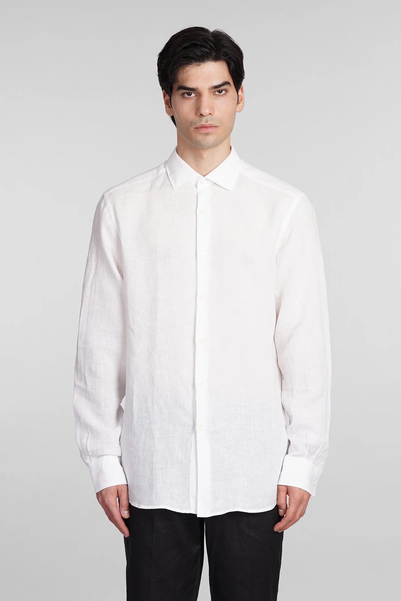 Shirt in white linen