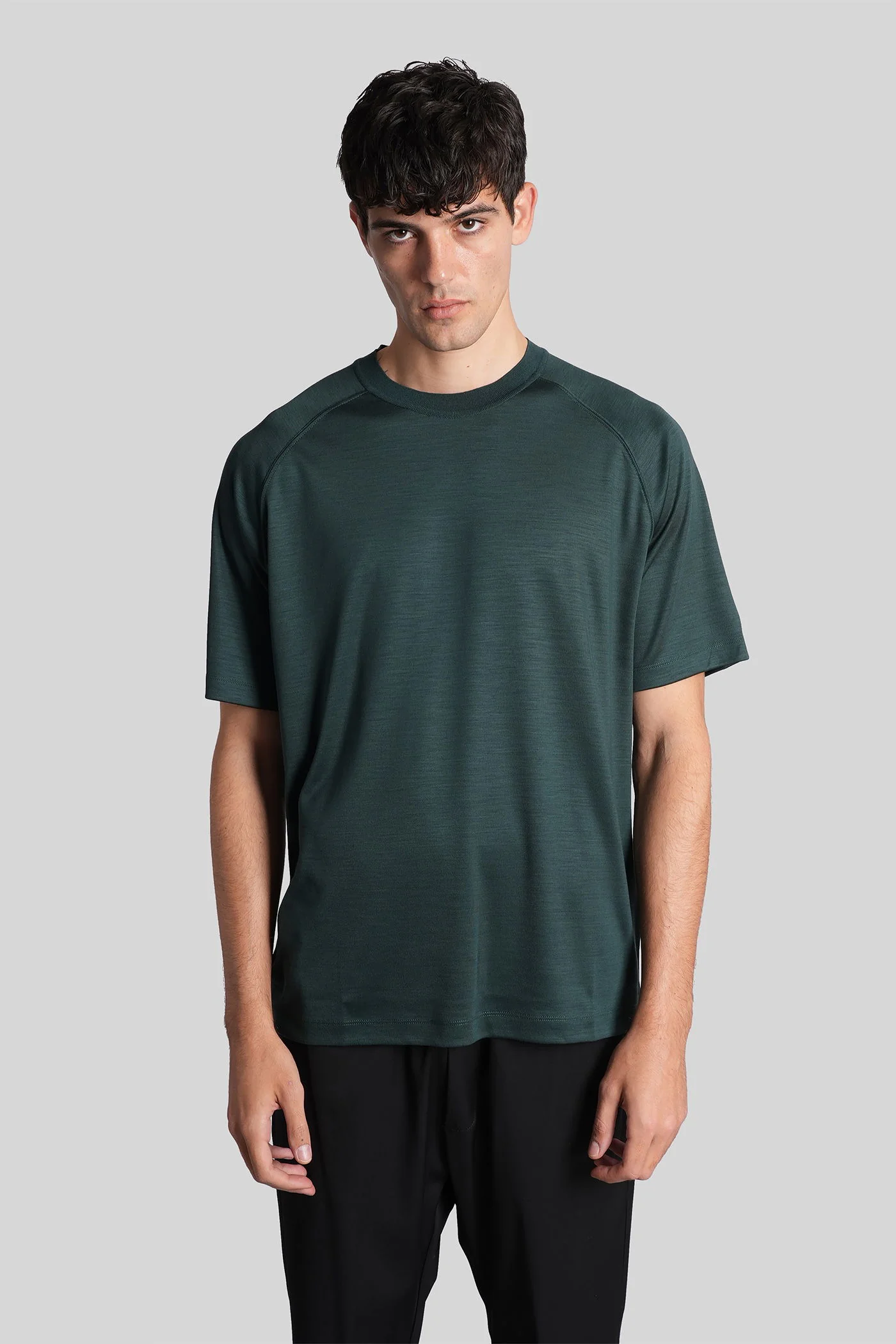 T-Shirt in green wool