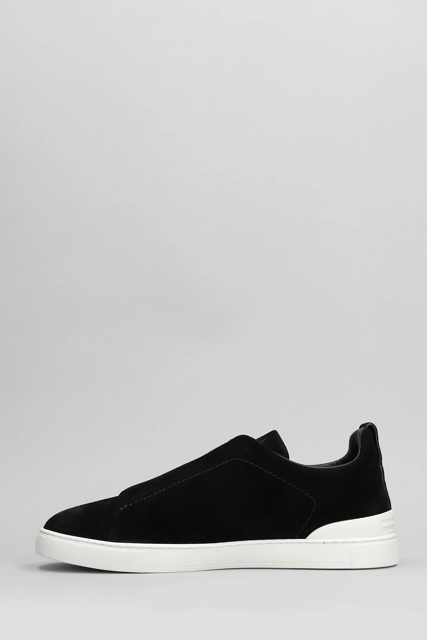 Triple stich Sneakers in black suede - Image 3