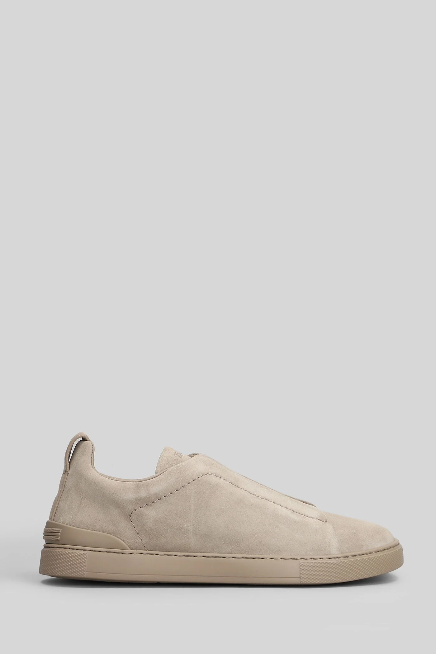 Triple stitch Sneakers in taupe suede