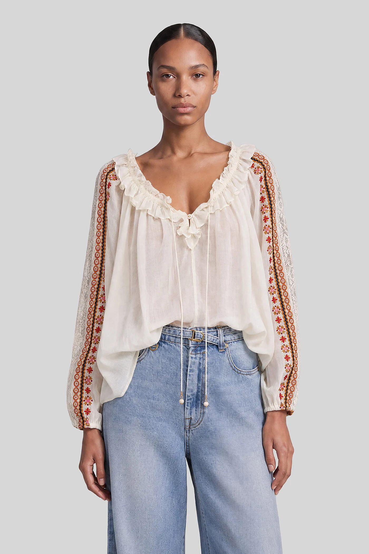 Blouse in beige ramie