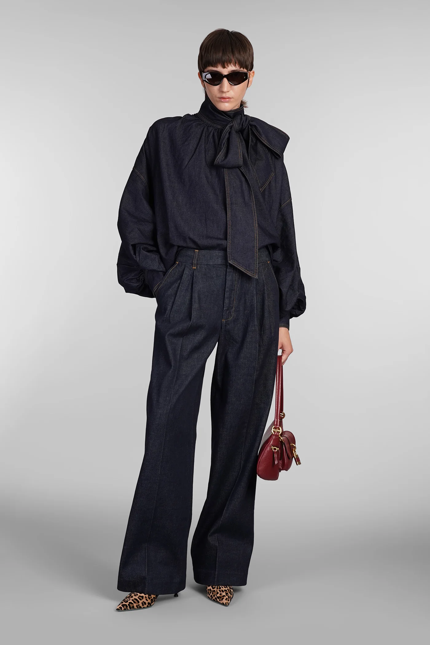 Blouse in blue cotton - Image 2
