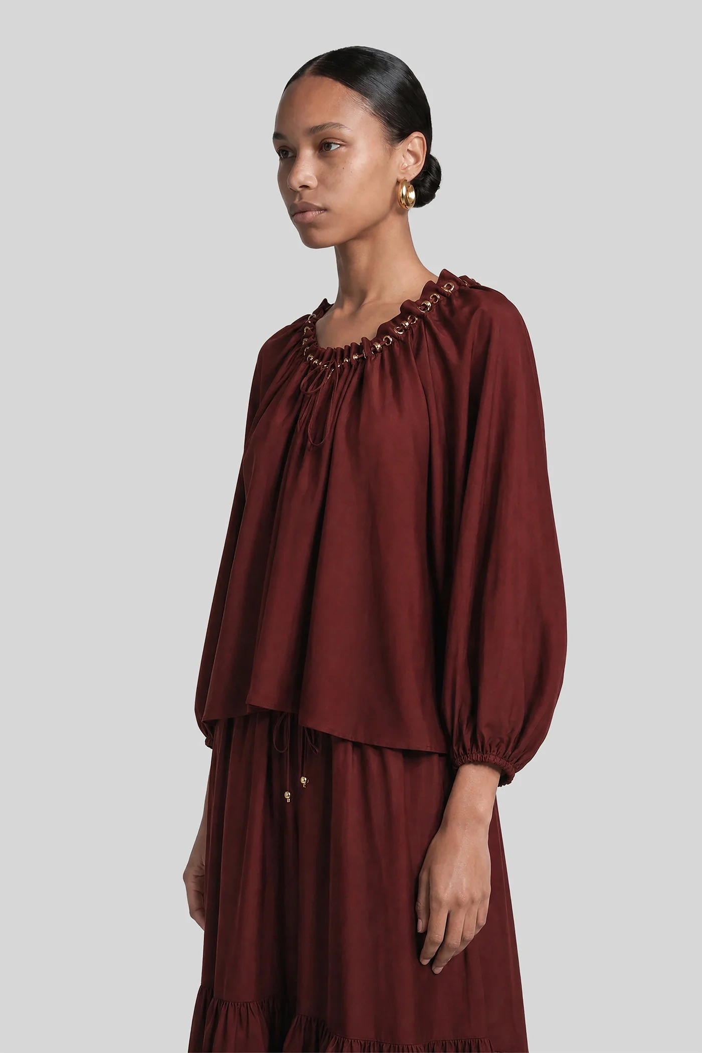 Blouse in bordeaux silk - Image 4