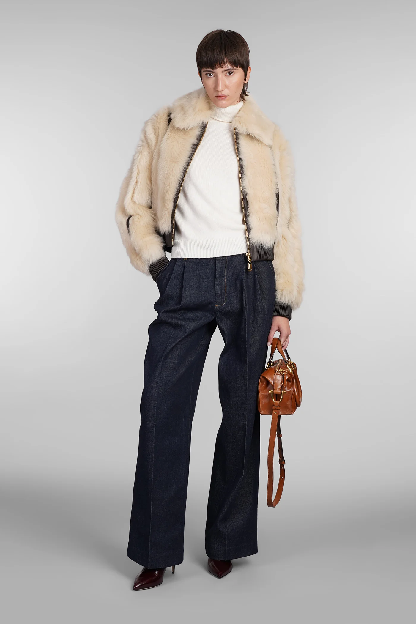 Fur & Shearling in beige leather - Image 2