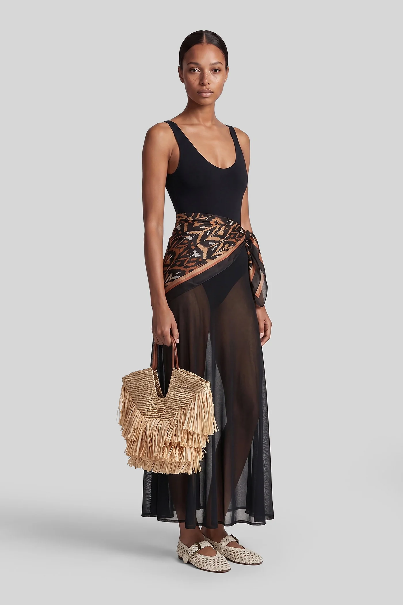Long dress in black viscose - Image 2