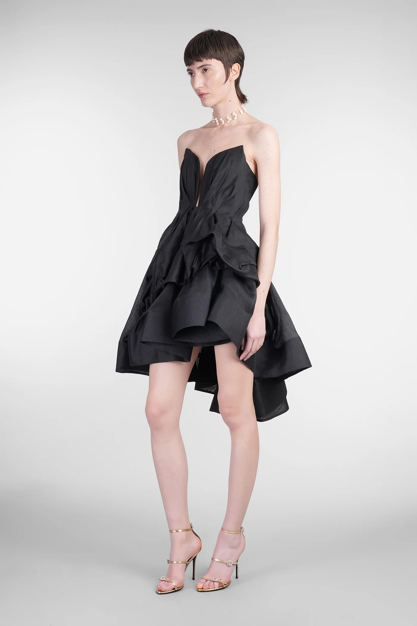 Mini dress in black linen - Image 4