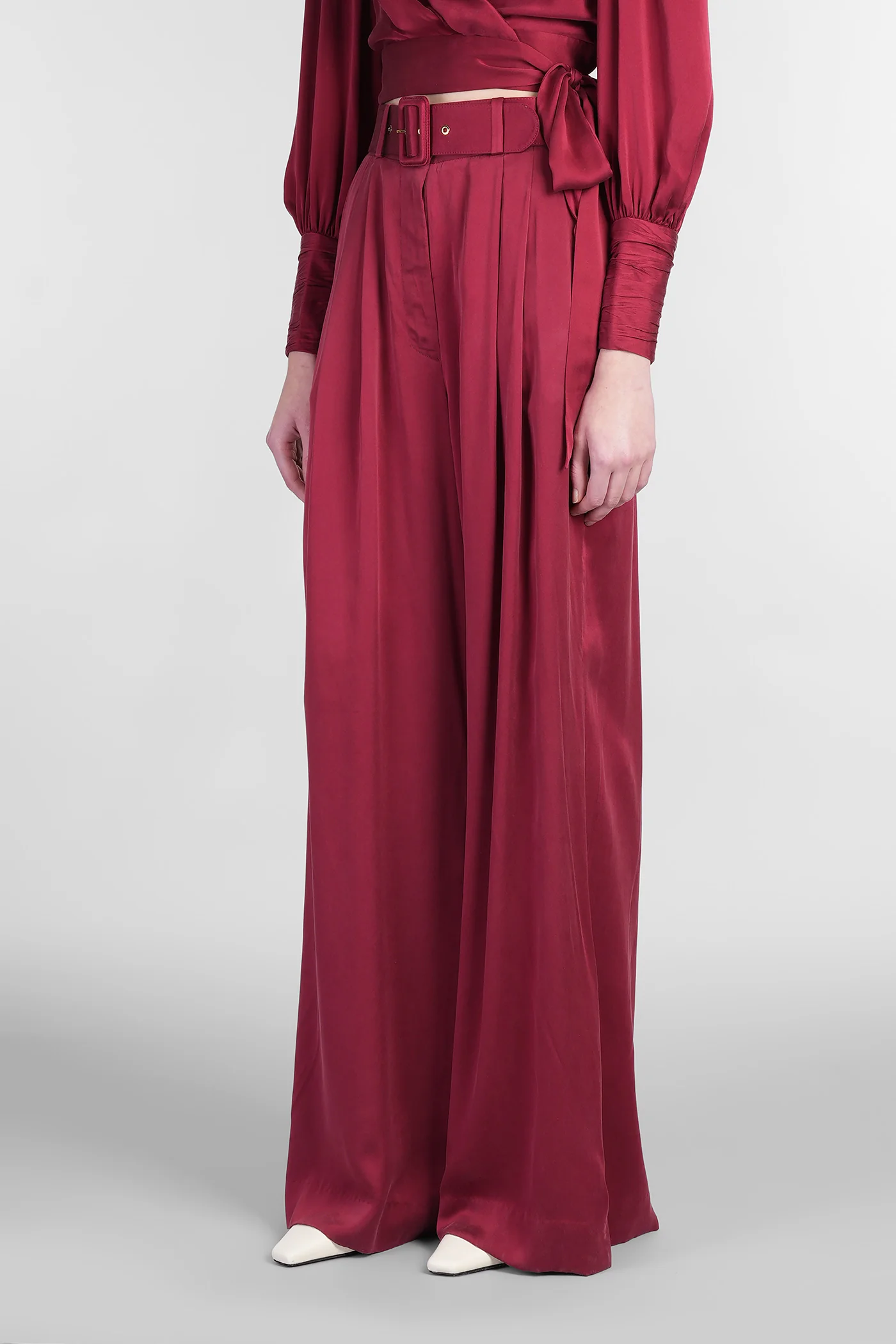 Pants in bordeaux silk - Image 4