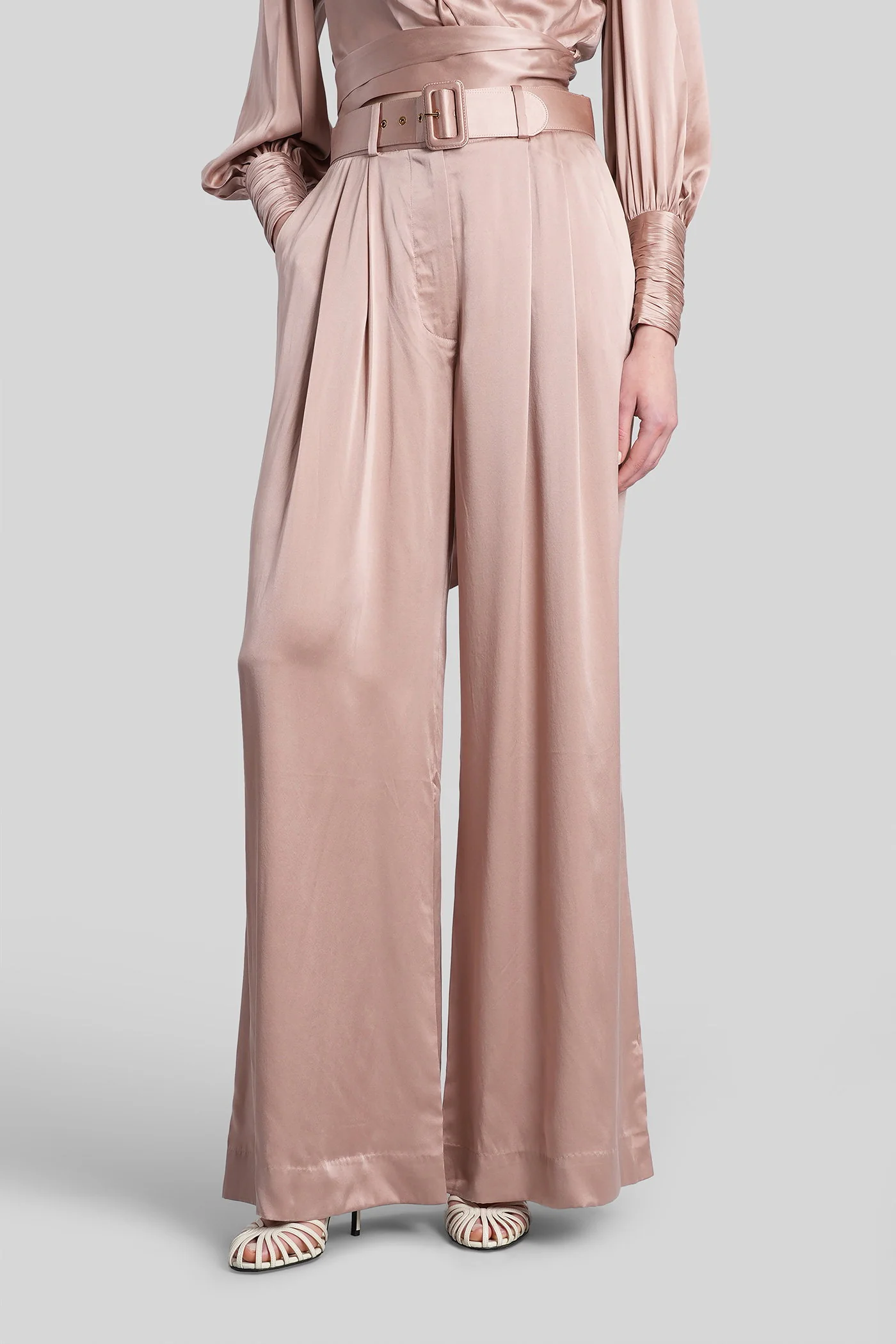 Pants in rose-pink silk