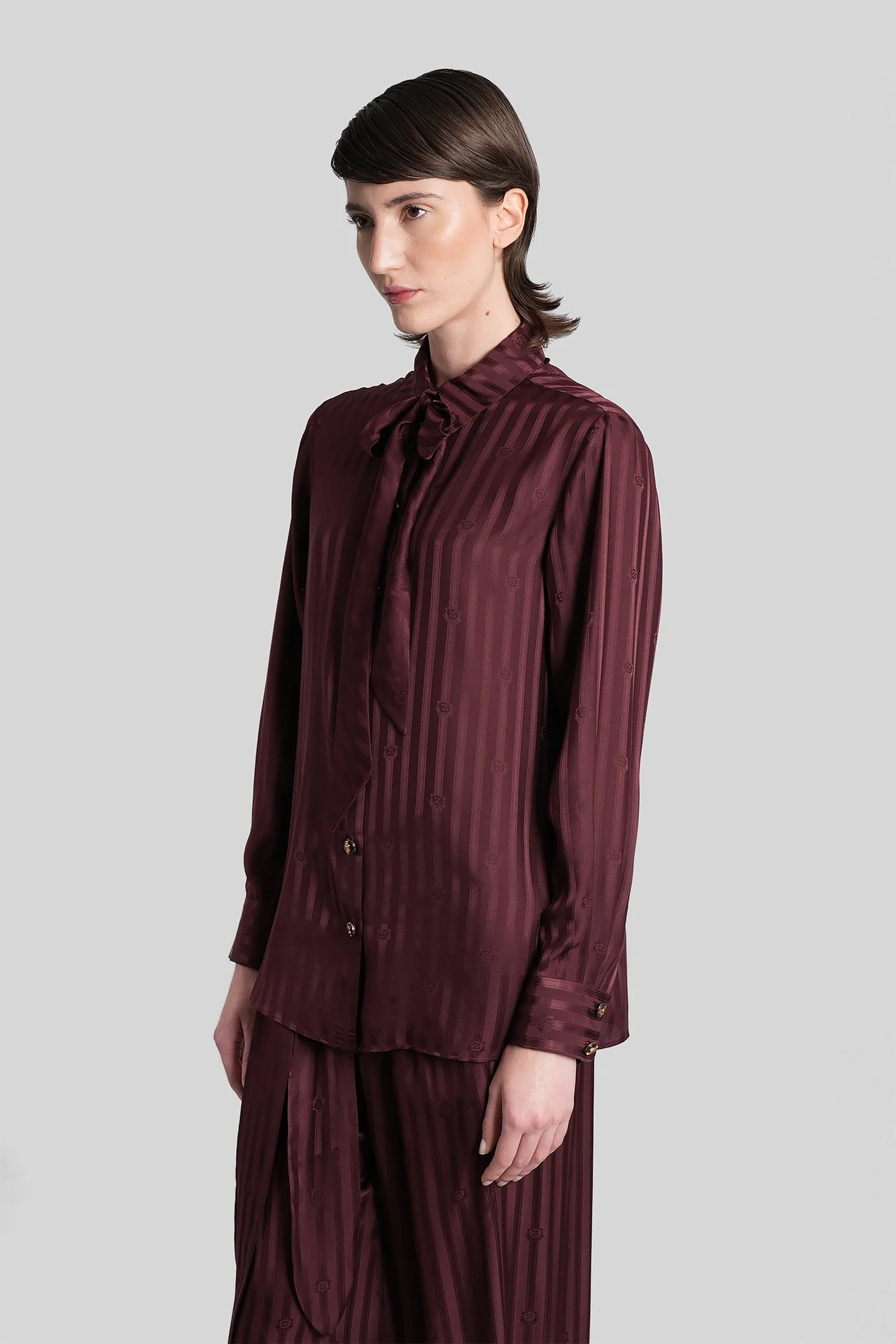 Shirt in bordeaux silk - Image 4